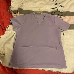 Figs XL Lavender Dew top bottom pockets scrub top